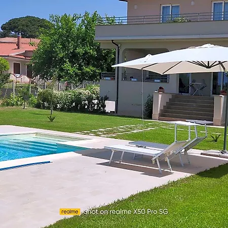 Villa Lauro Luxury B&B-3